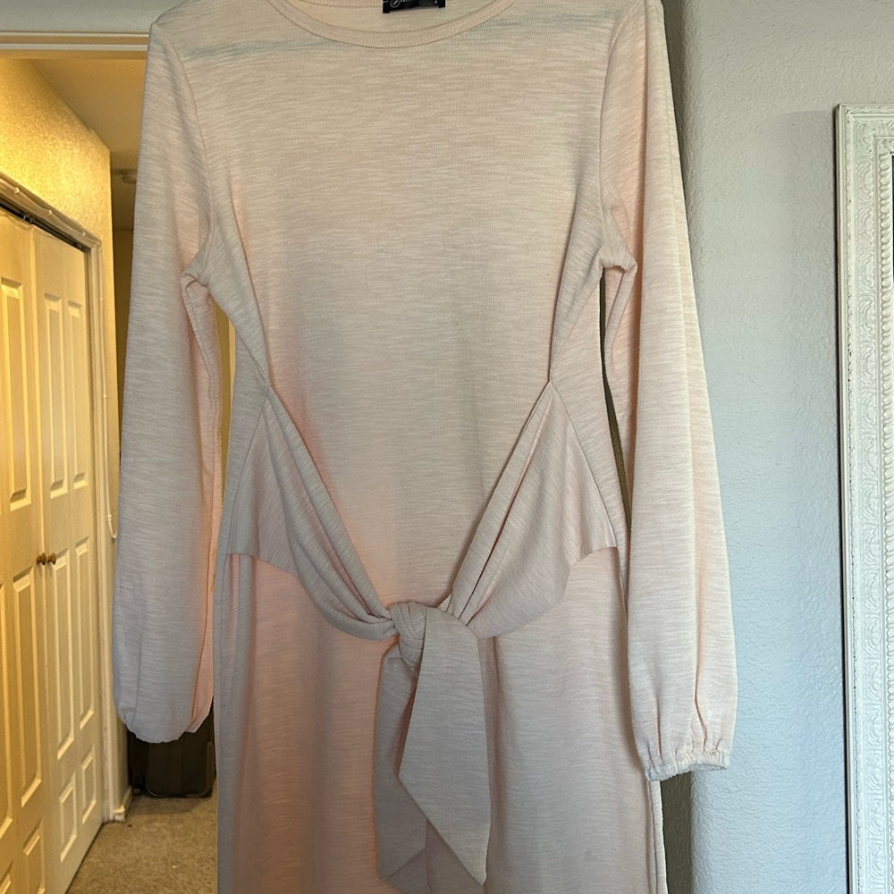 Elegant Cream Long-Sleeve Dress